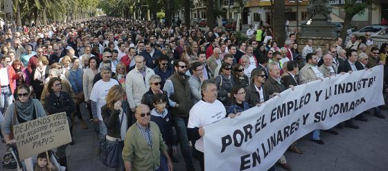 Linares, un fiasco de plan y paz social a base de talonario