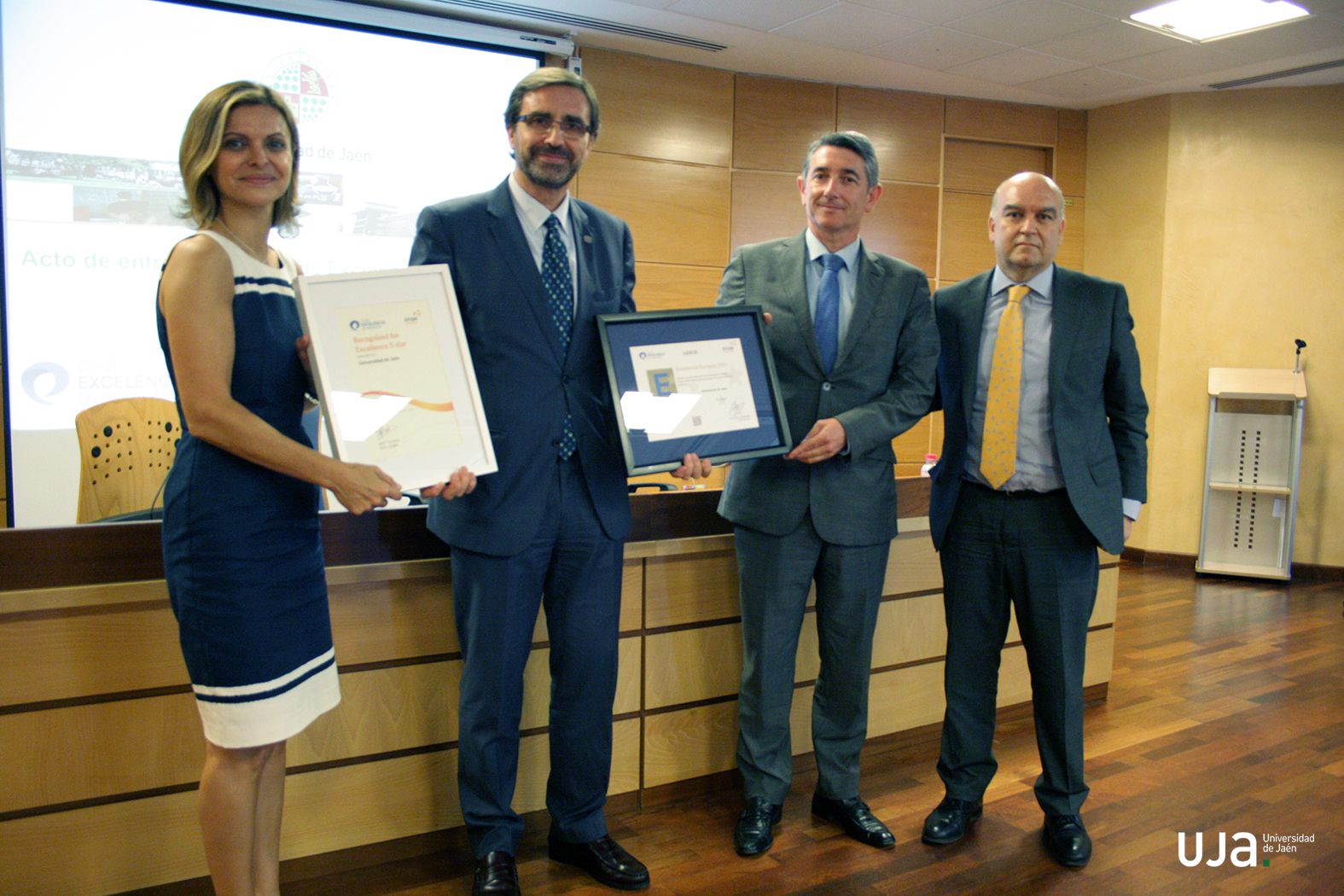 La Universidad de Jaén (UJA) recibe el Sello de Excelencia Europea EFQM 500+