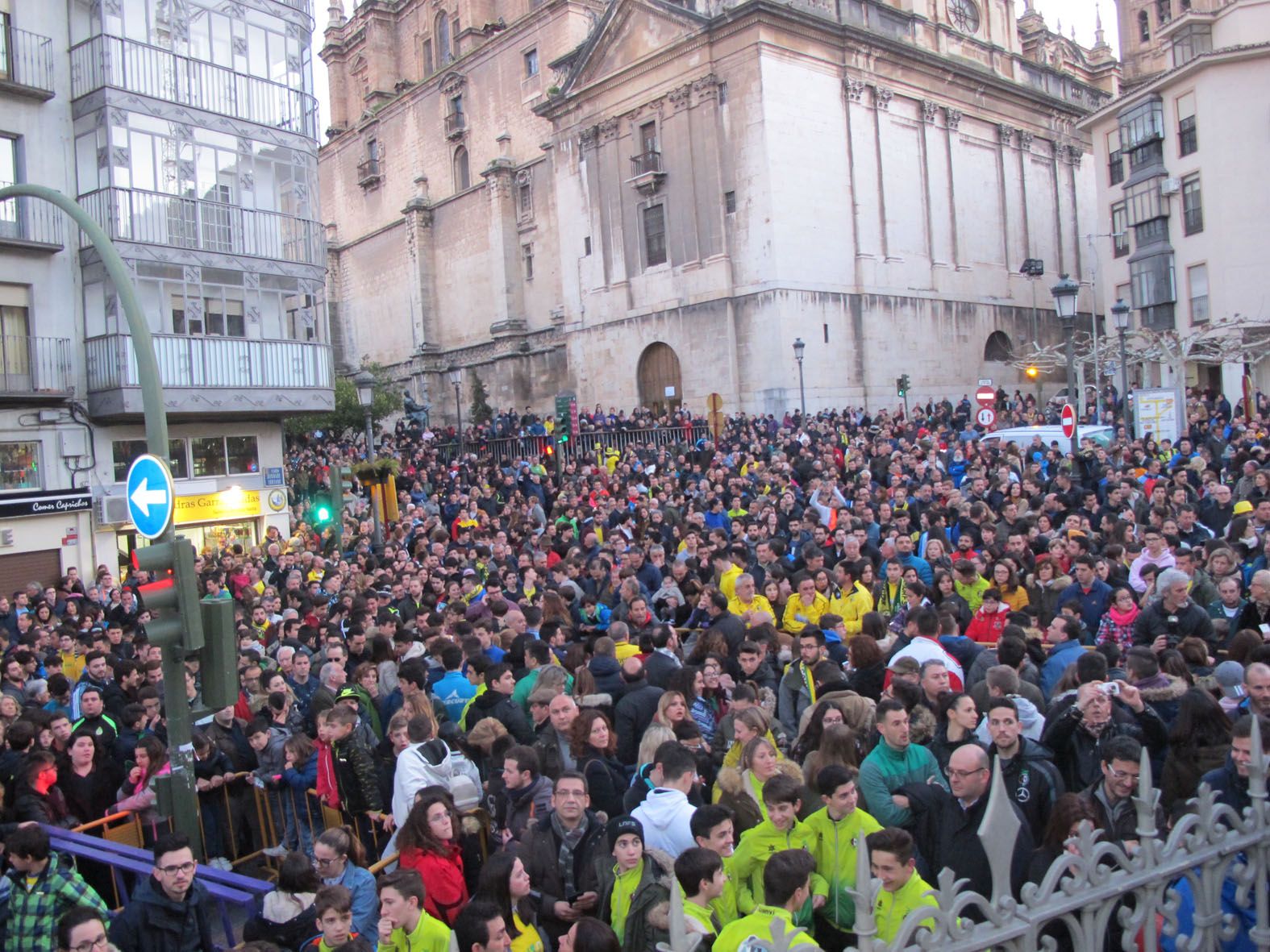 CRÓNICA DEL DÍA: GRAN FIESTA EN LA DIPUTACIÓN…NO EN EL AYUNTAMIENTO