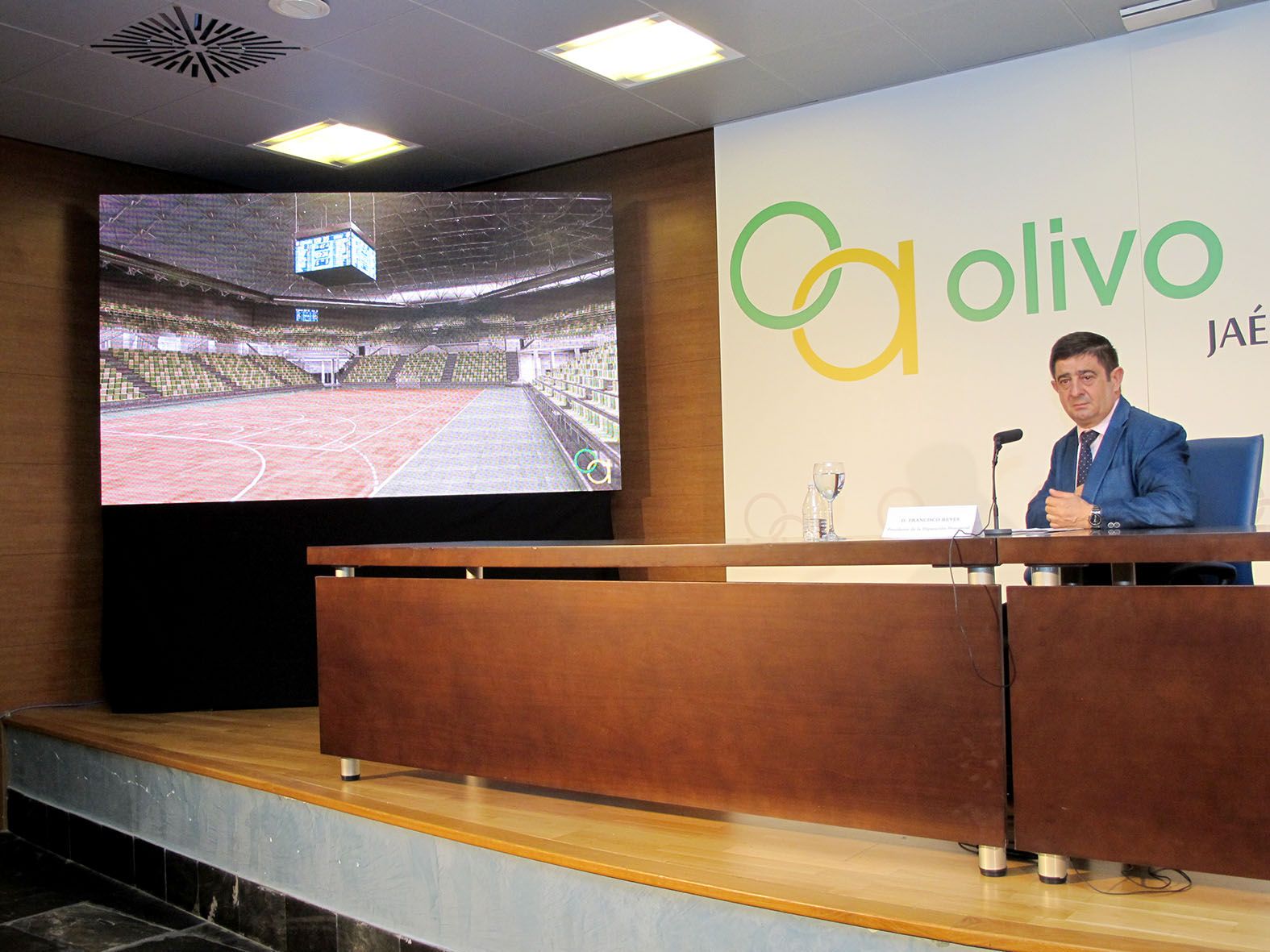 PALACIO DE DEPORTES «OLIVO ARENA», 20,5 MILLONES DE PRESUPUESTO Y UN AFORO DE 6.589 ESPECTADORES