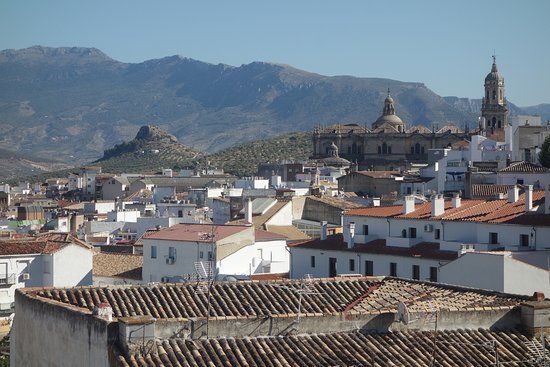 CRÓNICA DEL DÍA: OTRO VARAPALO AL PROYECTO DE FUTURO DE LA CIUDAD. EL PGOU, NULO