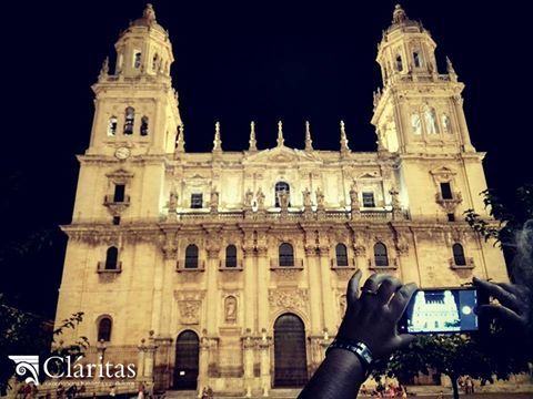 CRÓNICA DEL DÍA: LA CATEDRAL DE JAÉN, QUINCE AÑOS DE ESPERA Y UN SILENCIO ATRONADOR — LA CAPITAL SE ABRE PASO EN FITUR —NOMBRAMIENTOS, ME HUELO QUE NO