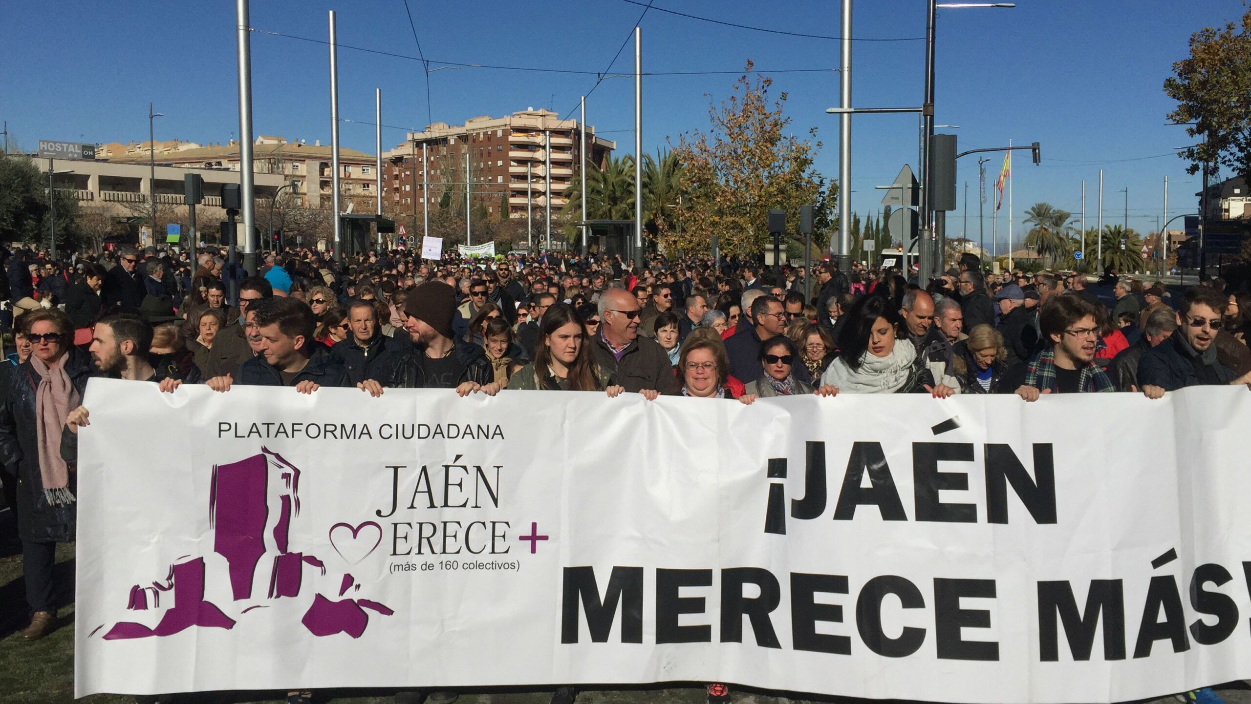 CRÓNICA DEL DÍA: “JAÉN MERECE MÁS”, DOS AÑOS DE REVULSIVO PARA UNA CIUDAD ADORMILADA