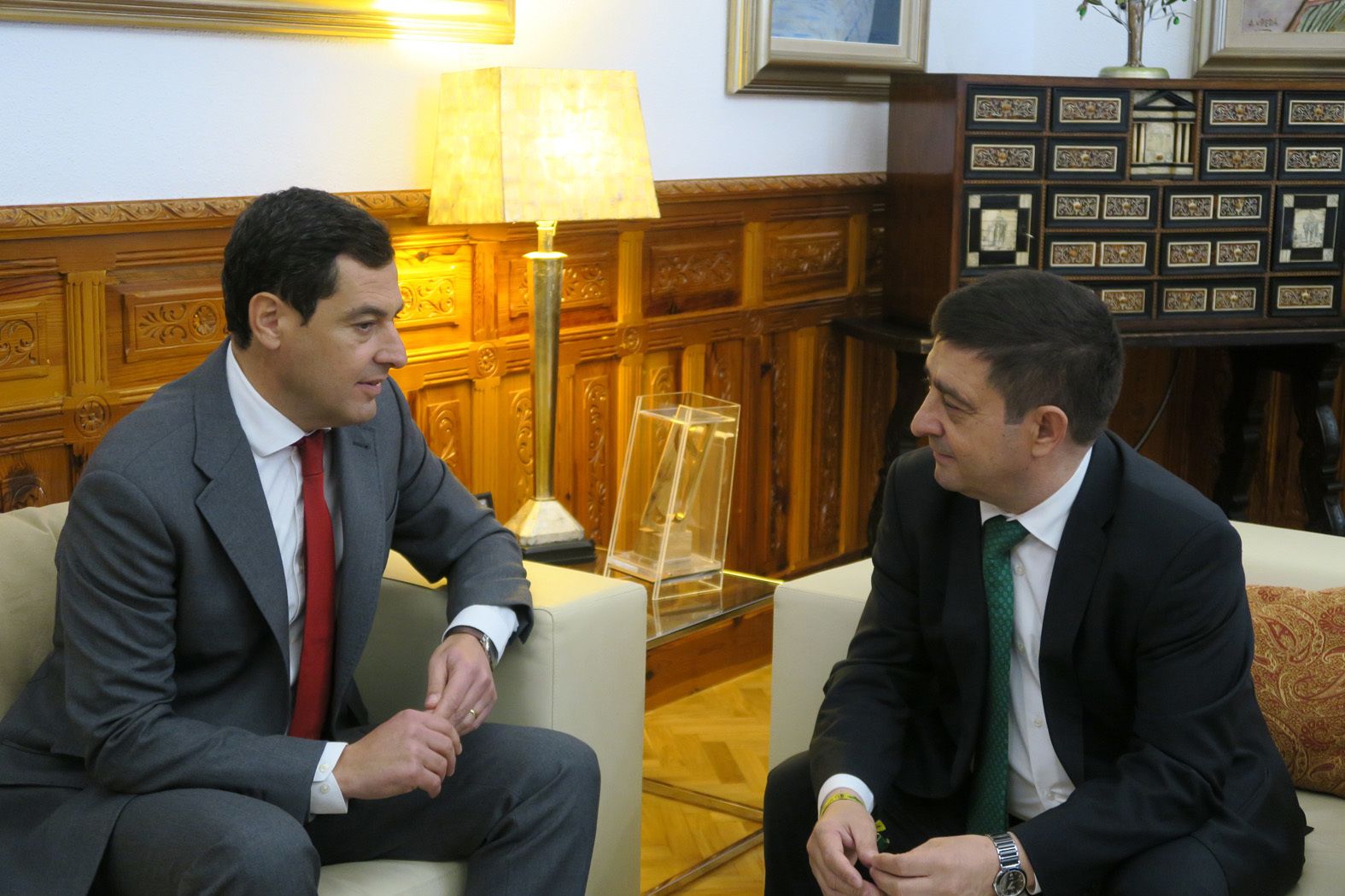 NADIE QUE HAYA GOBERNADO LA CIUDAD DE JAÉN EN LOS ÚLTIMOS LUSTROS, QUEDA FUERA DE LA FOTO DEL DESASTRE ECONÓMICO