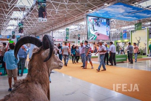 El partido animalista PACMA rechaza la celebración de Ibercaza