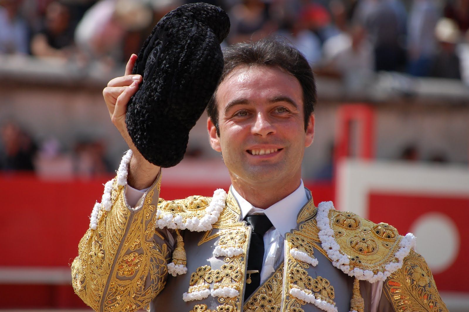 ENRIQUE PONCE, MÁS DE TREINTA AÑOS TOREANDO EN JAÉN