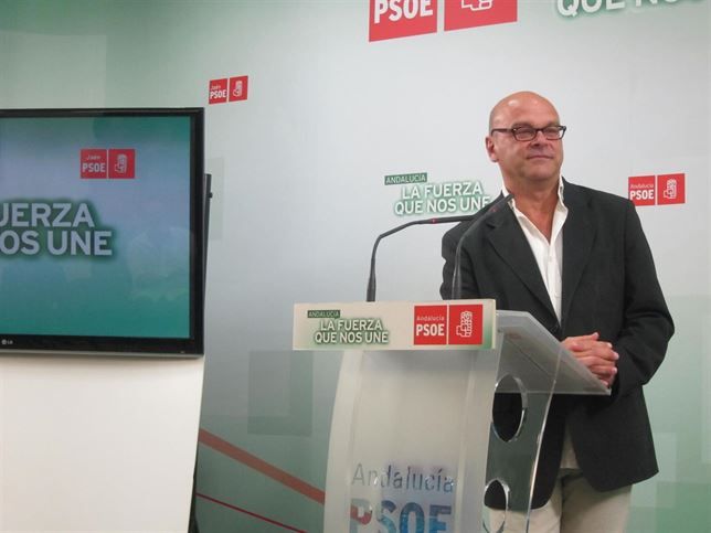 El PSOE tacha de «paripé de cara a la oposición» la visita de Márquez a Madrid
