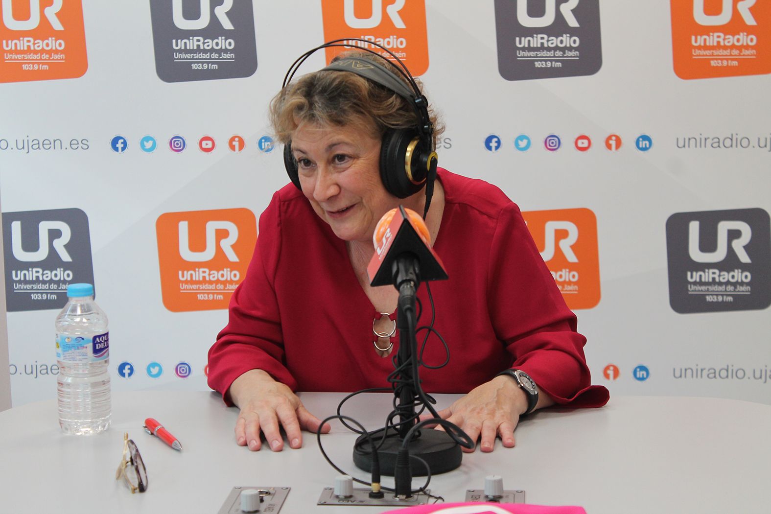 La escritora, directora y actriz jiennense Luisa Medina, en ’Mujer 10’ de UniRadio Jaén
