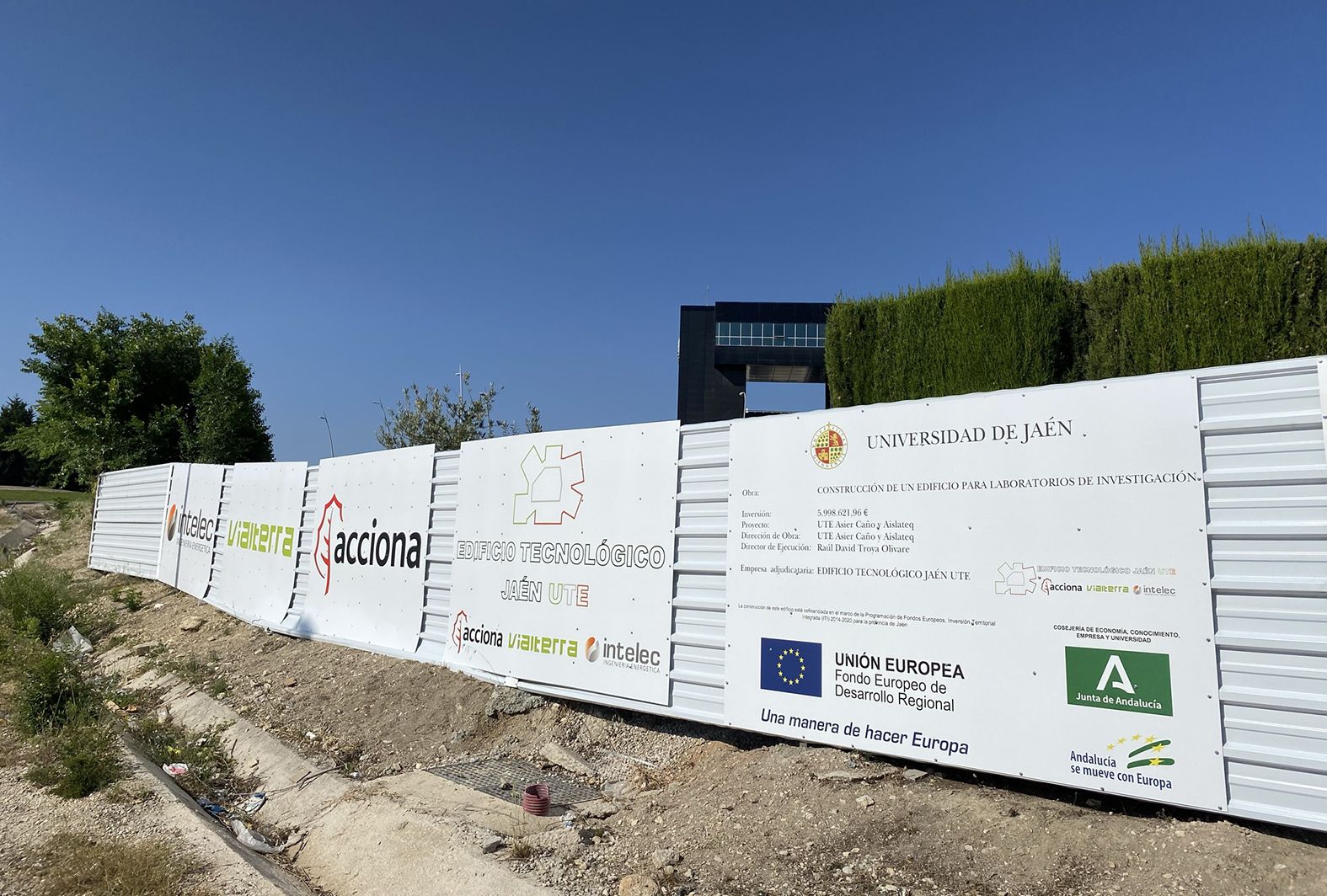 En marcha las obras del nuevo edificio de Centros de Investigación y Transferencia Empresarial de la Universidad de Jaén