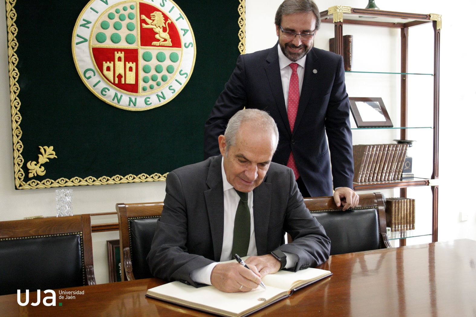 Antonio Caño destaca en su homenaje el carácter cosmopolita de los jienenses