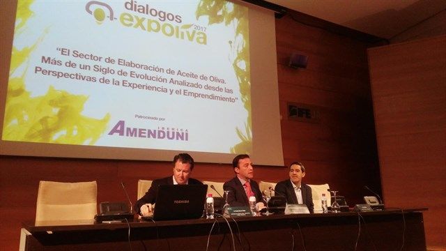 Más de 200 profesionales participan en la nueva sesión de ‘Diálogos Expoliva 2017’