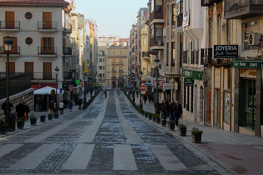 El Ayuntamiento destaca «la seriedad» del proyecto de peatonalización del casco antiguo