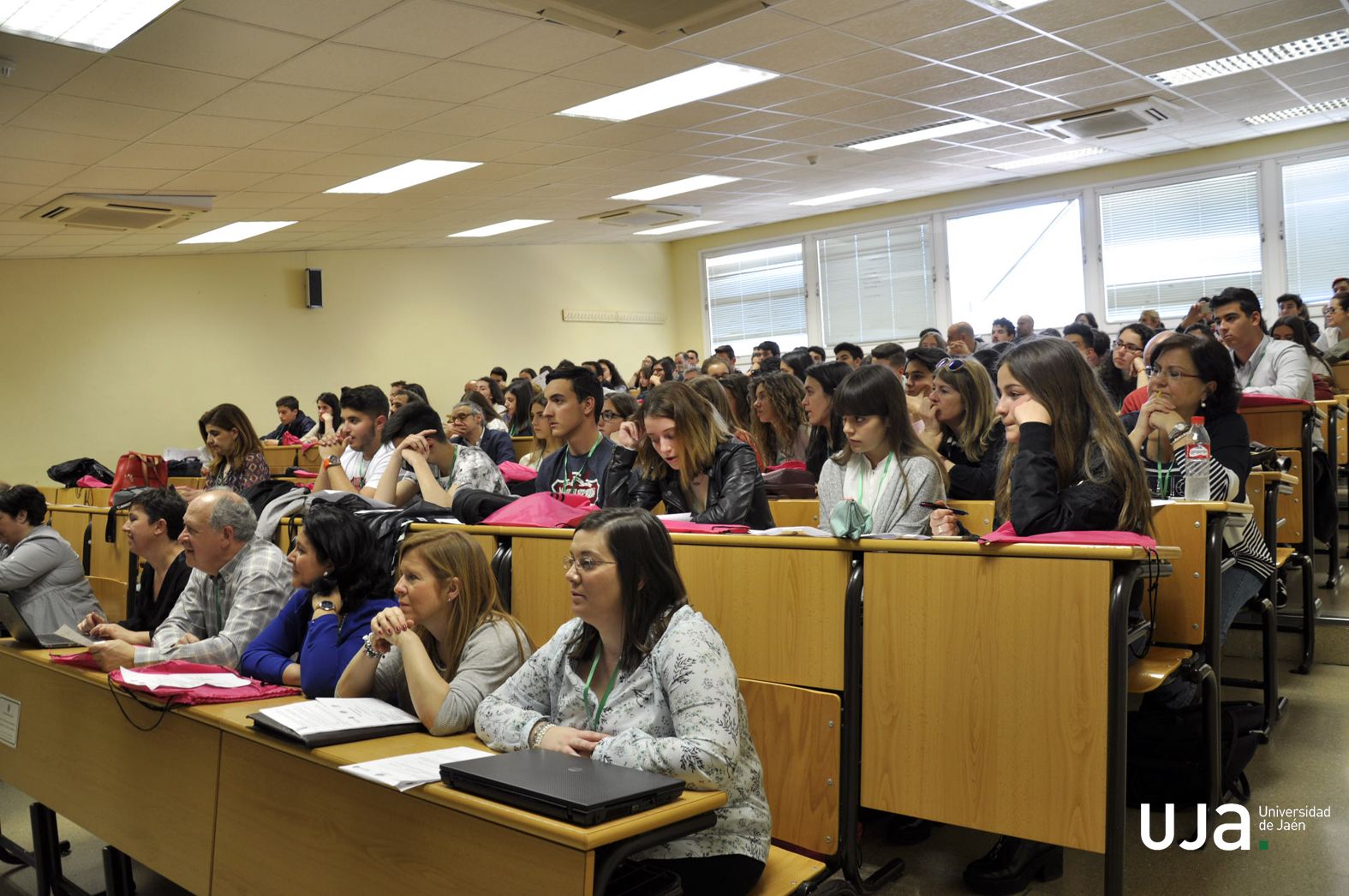 La Universidad de Jaén oferta para el próximo curso 2017-2018 un total de 3.681 plazas de Grado