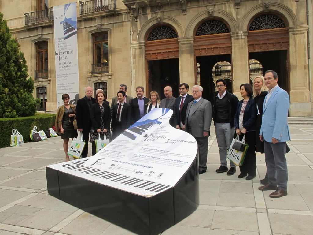 PREMIO «JAÉN» DE PIANO: El presidente del jurado augura para mañana una gran final