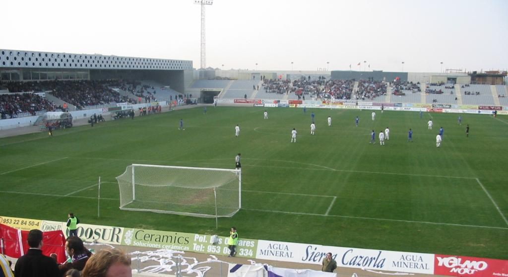 LOS LUNES, DEPORTES: El Real Jaén se despide el sábado