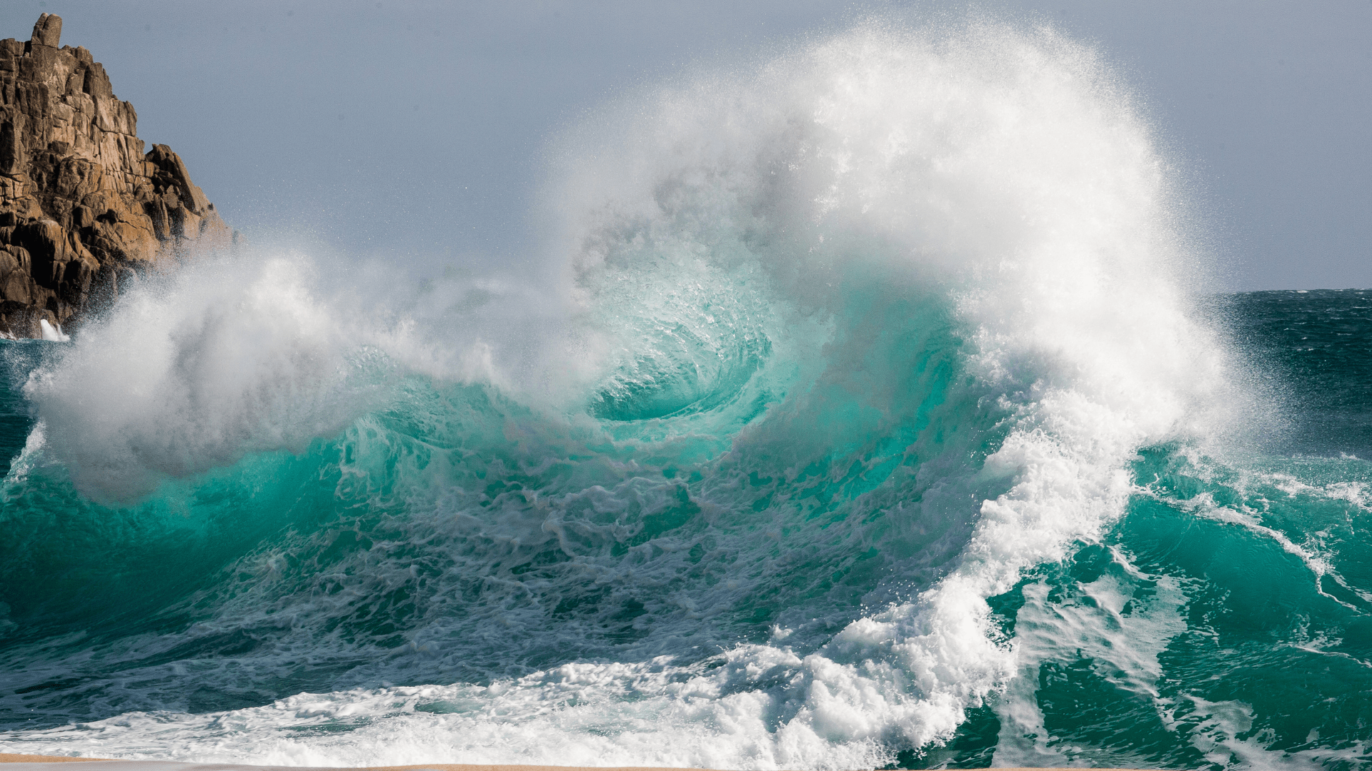 «Dame, Señor, la perseverancia de las olas del mar, que hacen de cada retroceso un punto de partida para un nuevo avance»