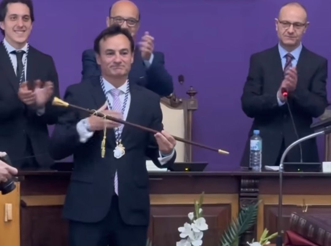 Agustín González, de la barrera de la gestión al ruedo de la Alcaldía, con Jaén al fondo