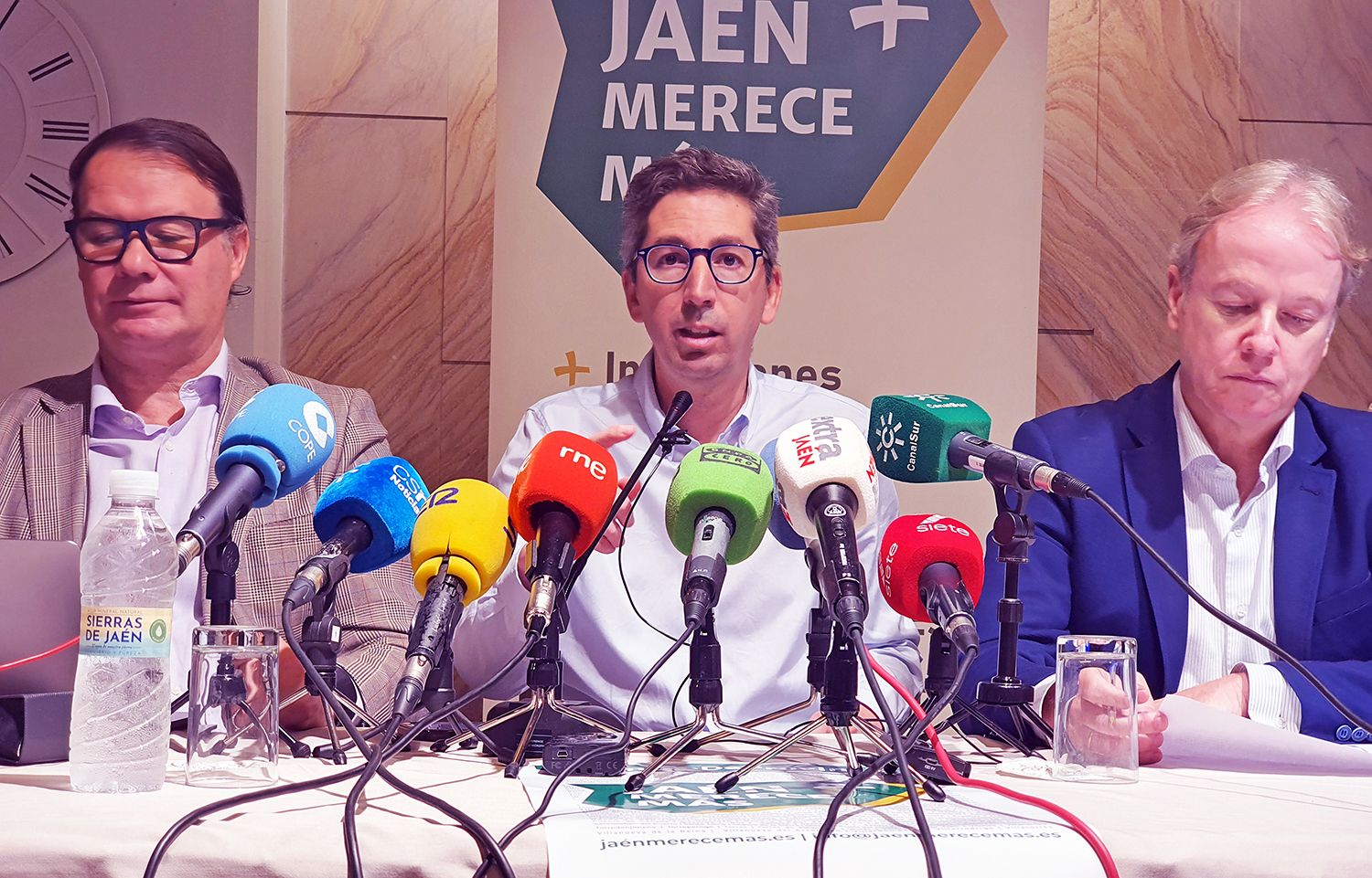 Abandona uno de los puntales de Jaén Merece Más, “por coherencia política y personal”…y pendientes de la posesión del rector