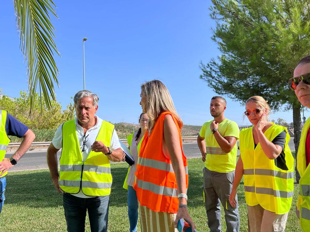 ‘Concejal a pie de calle’, la edil de Igualdad, y la inserción laboral del talento UJA