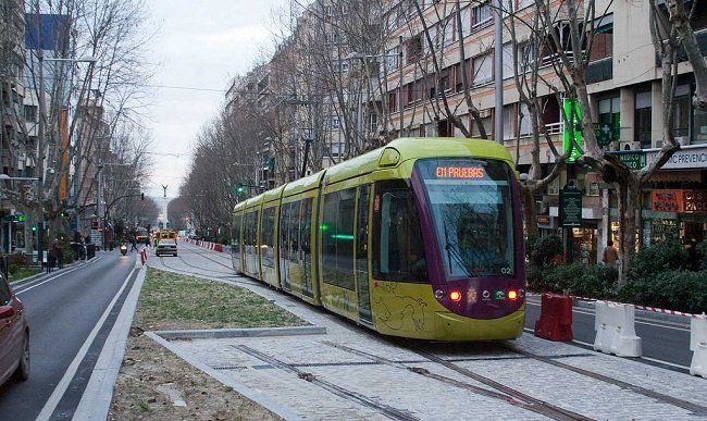 Paisanos, paciencia: el tranvía, ¡¡¡en 2025!!!