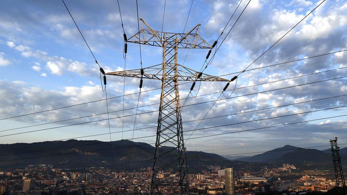 Aislados también en potencia eléctrica, uso para el Moneo…y ¿dónde anda el movimiento vecinal?