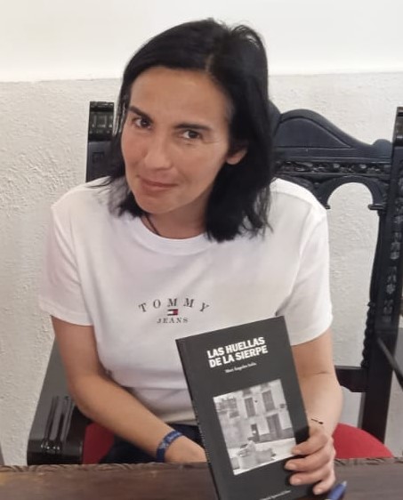 A la forma de Paredes: Las huellas de la sierpe