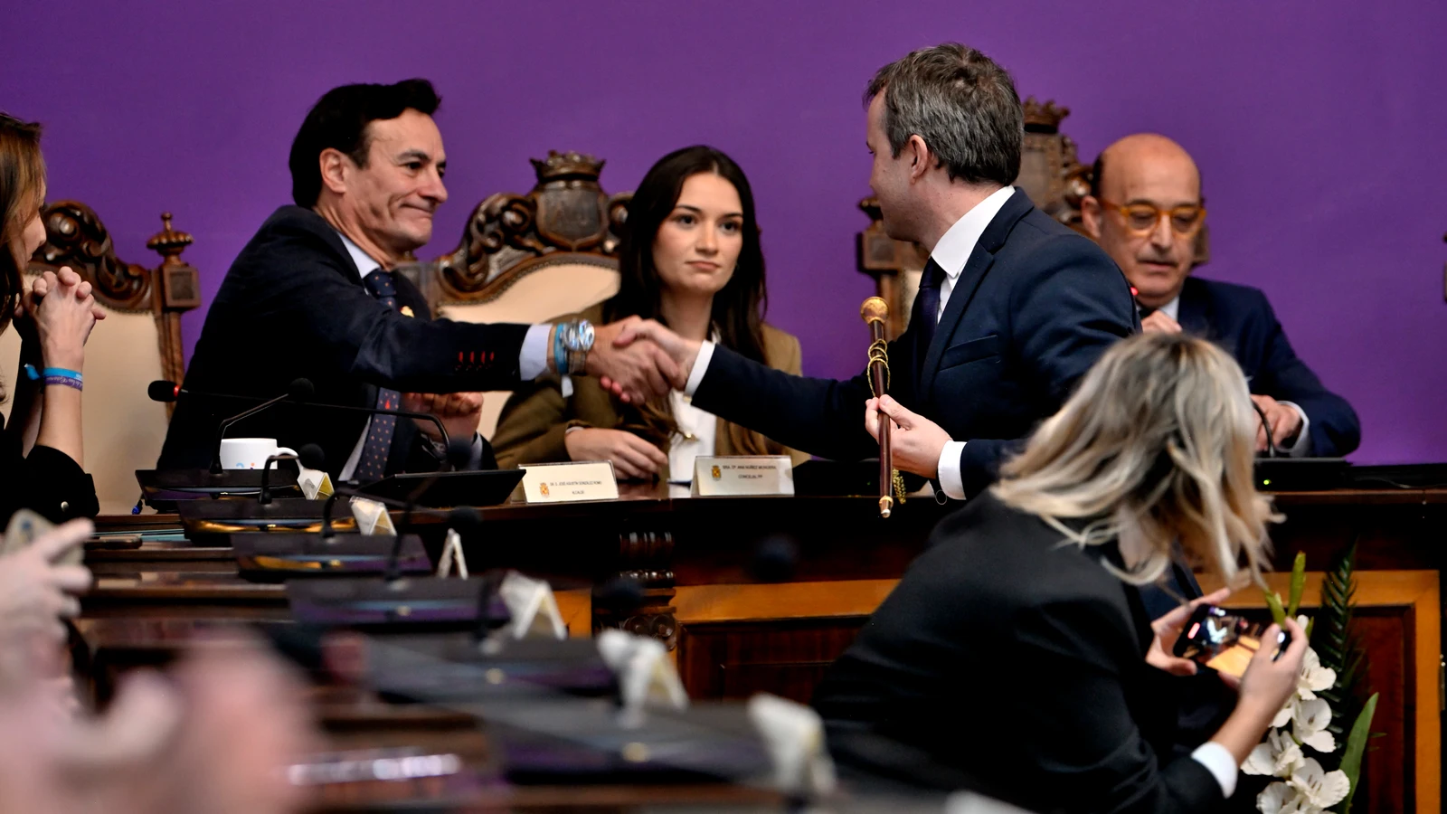 46 años de las primeras elecciones locales, nueve alcaldes (algunos repetidores) y cinco mayorías absolutas