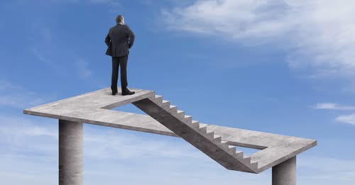 “Empieza haciendo lo necesario, después lo posible, y de repente te encontrarás haciendo lo imposible”