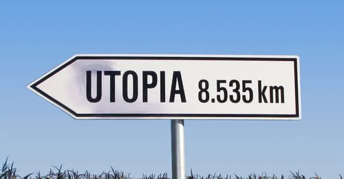 «¿Sabes cuál es mi enfermedad? La utopía. ¿Sabes cuál es la tuya? La rutina.”