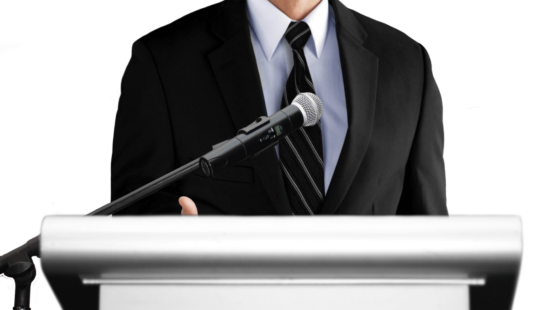 “Huid de escenarios, púlpitos, plataformas y pedestales. Nunca perdáis el contacto con el suelo”