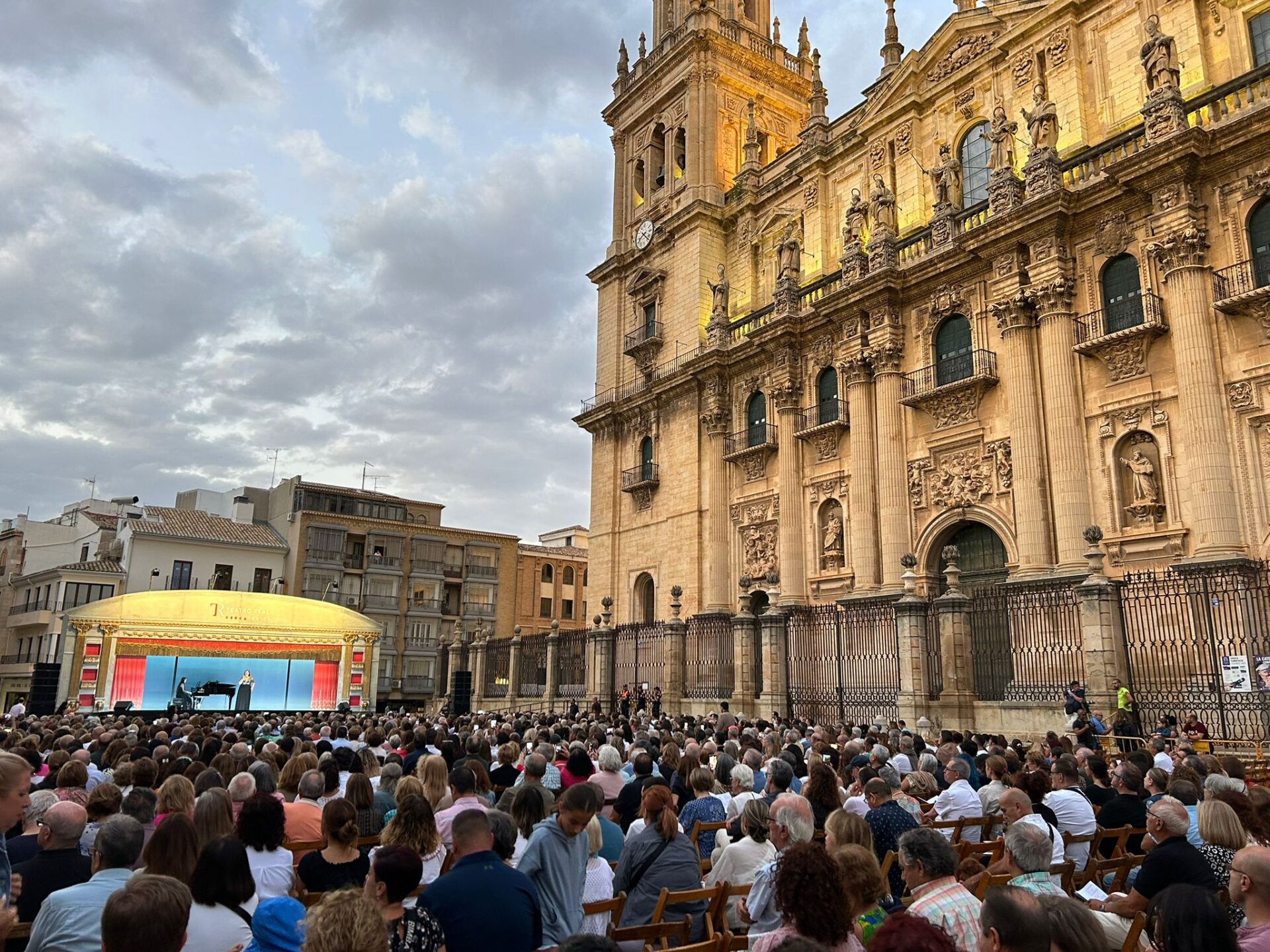 Bienvenida al Festival de Otoño, signo distintivo de la capitalidad de Jaén