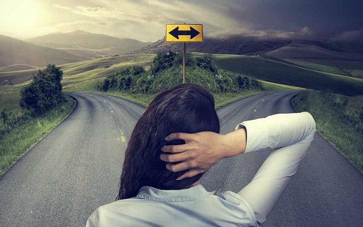 “Volvamos atrás, recuperemos el sentido común, las viejas palabras, los viejos valores, las viejas costumbres”