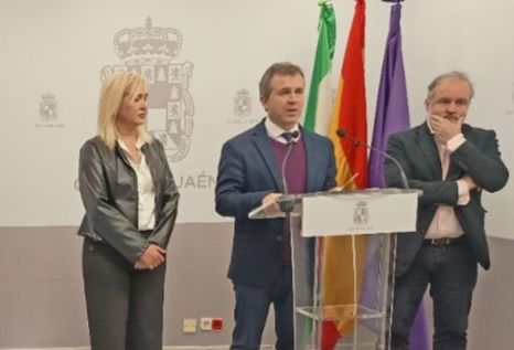 Una comparecencia con aire de funeral