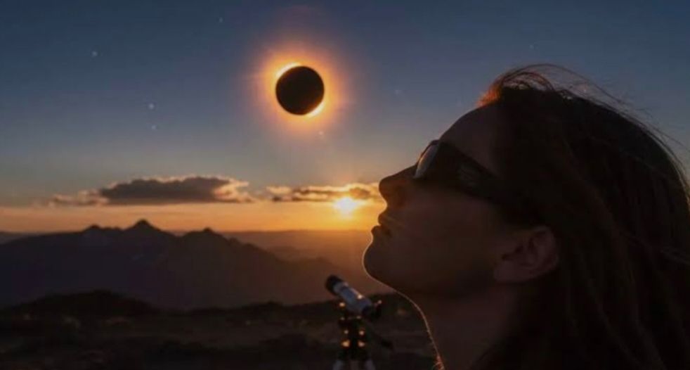 «Hay eclipses que ocurren en el cielo y otros que elegimos para nuestra propia mente»