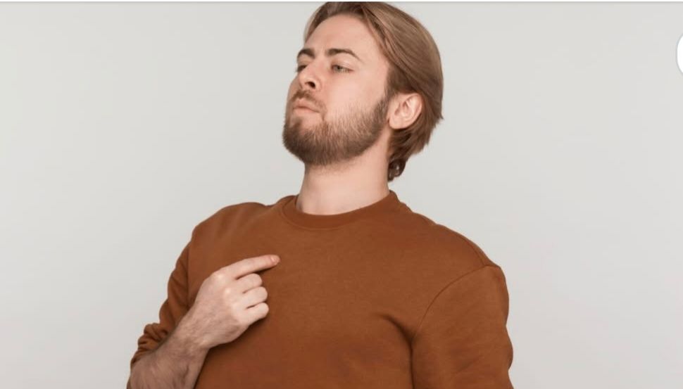 “Hay dos clases de hombres: los que viven hablando de sus virtudes y los que se limitan a tenerlas”